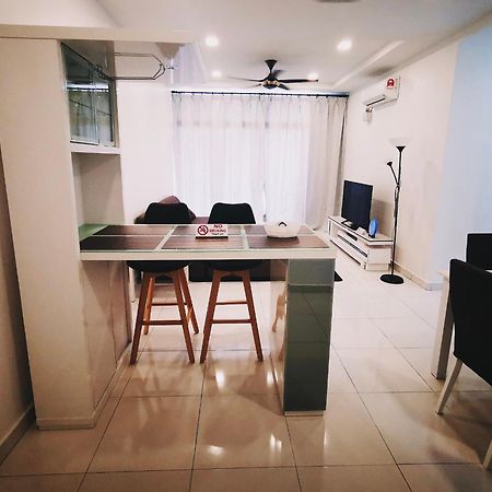Pangsapuri 88 m² dengan 2 bilik tidur dan 2 bilik mandi peribadi di Ipoh Luaran gambar