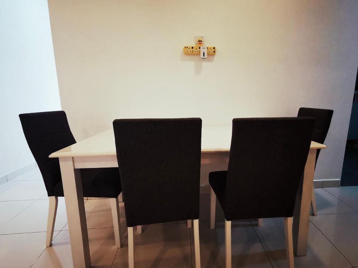 Pangsapuri 88 m² dengan 2 bilik tidur dan 2 bilik mandi peribadi di Ipoh Luaran gambar