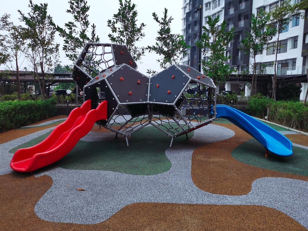 Pangsapuri 88 m² dengan 2 bilik tidur dan 2 bilik mandi peribadi di Ipoh Luaran gambar